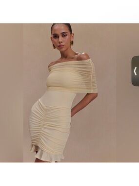Meshki Cream Off-Shoulder Ruched Mini Dress, Size M, NWTS ✨